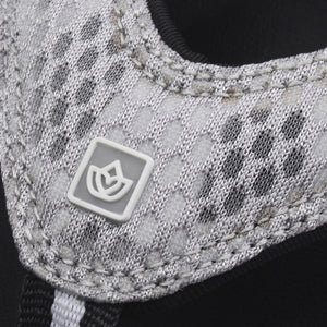 Close up view of Spenco Women's yumi plus Breeze Black/Silver Sandal